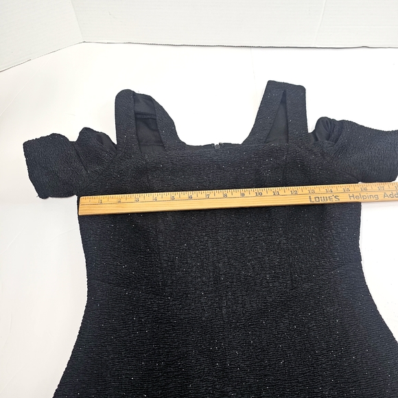 Eliza J Black Cold Shoulder Midi Dress Sz 6 - Picture 7 of 9